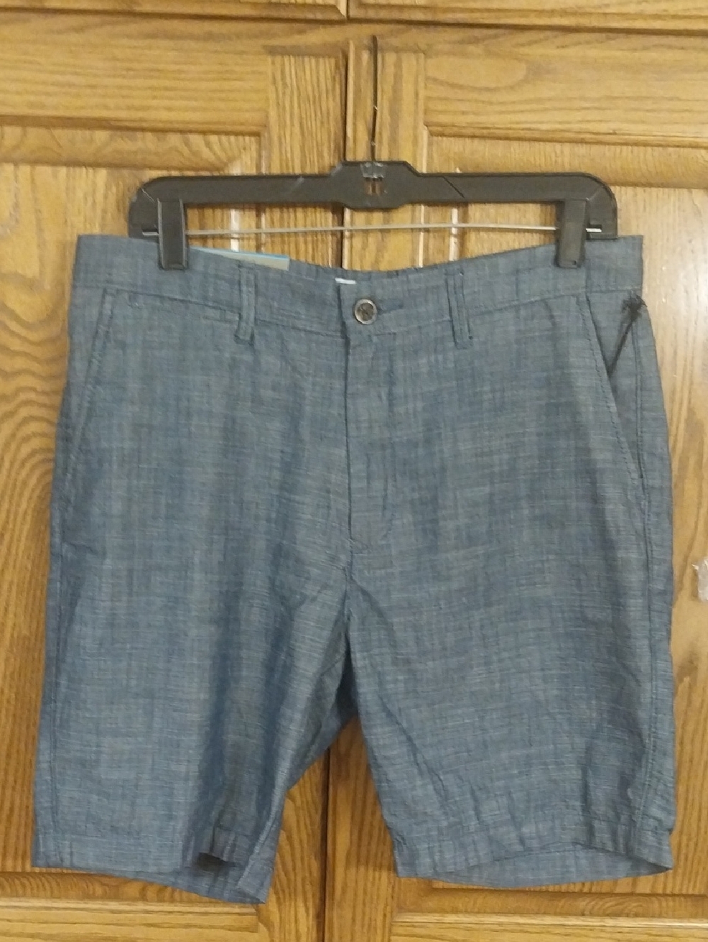 Goodfellow NWT Men's Everywear Shorts Size 33 Inseam 9" Flat Front Chino Blue